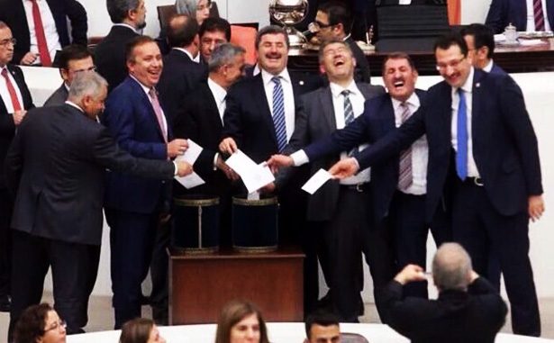 meclis_dokunulmazlik_akpli_vekiller