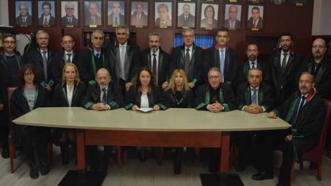 izmir barosu delegeleri