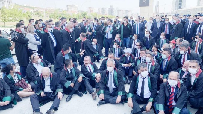 baro-başkanları-yürüyüş-kadın-ankara